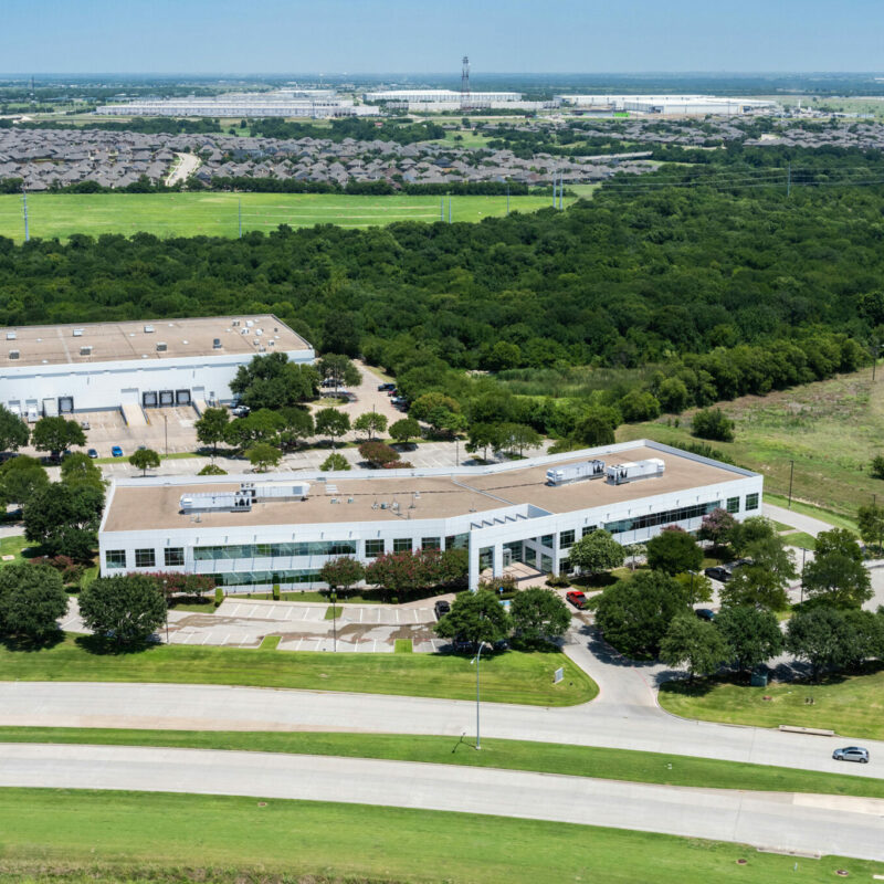 Alliance Commerce Center – 2301 Eagle Pkwy, Fort Worth, TX 76117</a>